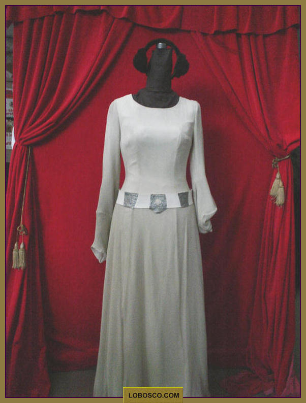 lobosco.com_00003894_personaggi_famosi_cinema_film_star_wars_bianco_white_costumi_abiti_teatrali_storici_carnevale_spettacolo_costumes_clothing_theatrical_historical_carnival_performance_Leila.jpg